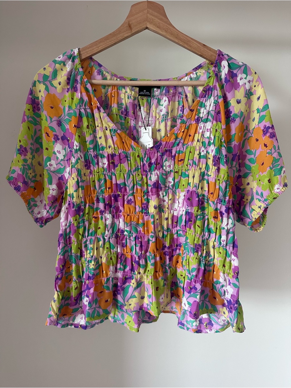 NWT Sanctuary Multicolor Floral Smocked V-Neck Blouse - Picture 2 of 6